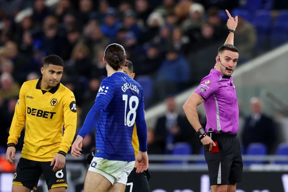 Grealish nhan the do kho tin hinh anh