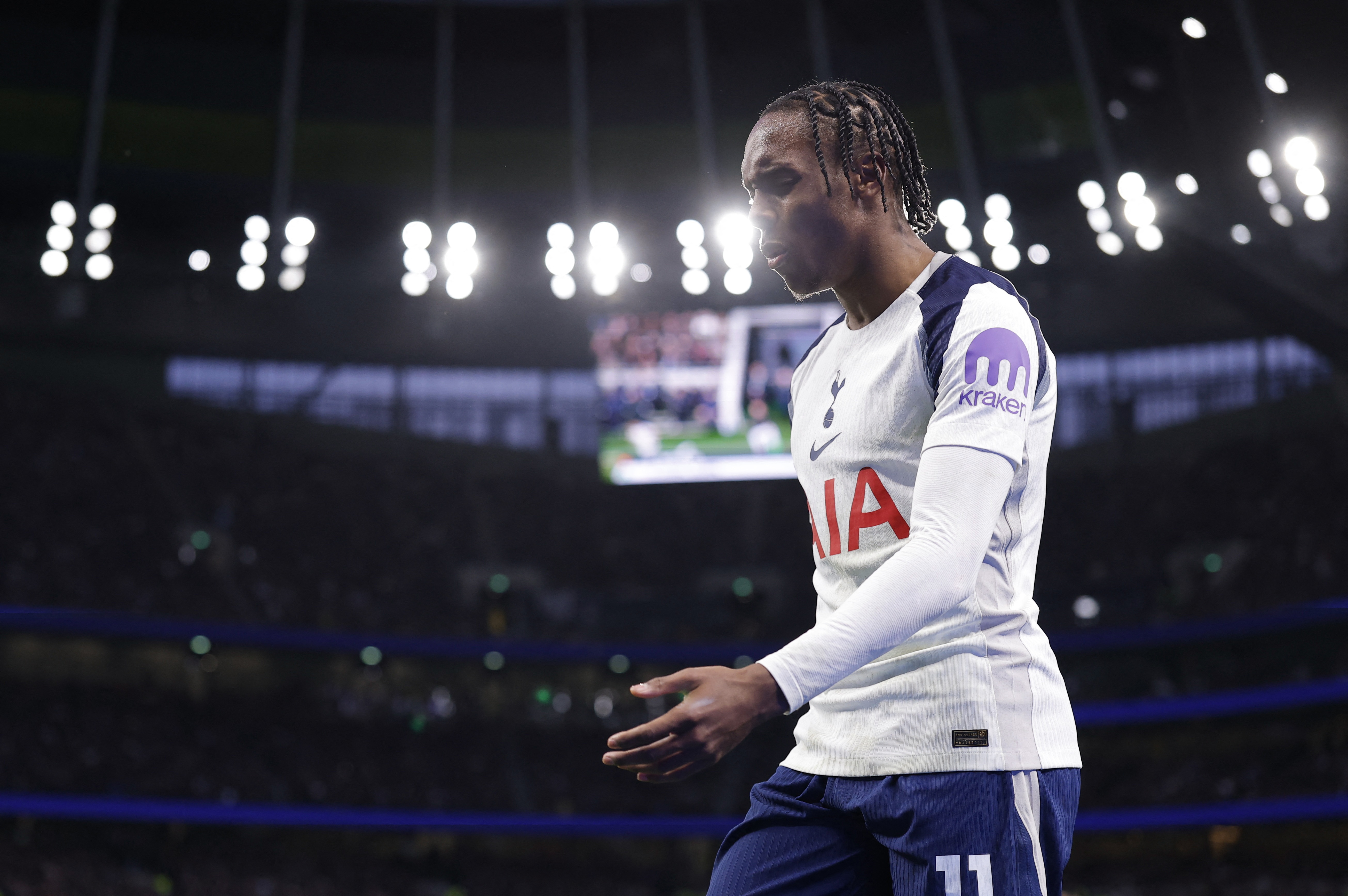 Tel lai bi gach ten khoi Champions League cua Tottenham hinh anh