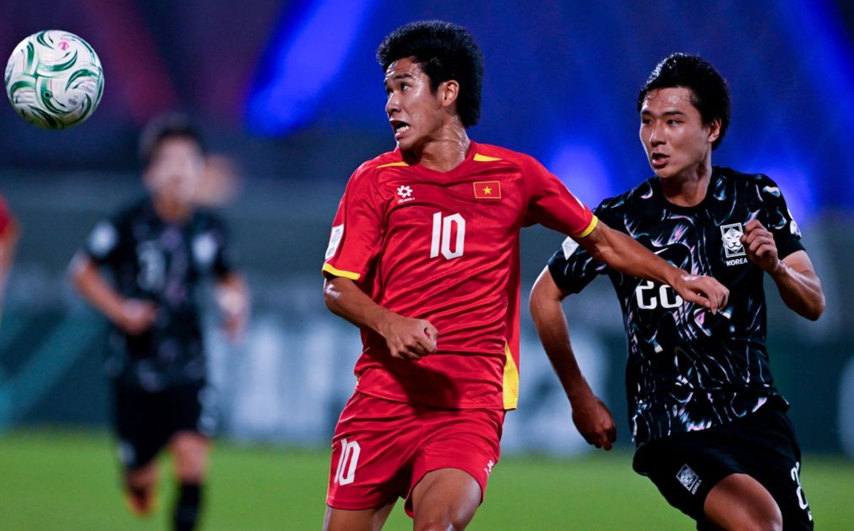 Thua U23 Viet Nam, bong da tre Han Quoc lo van de hinh anh