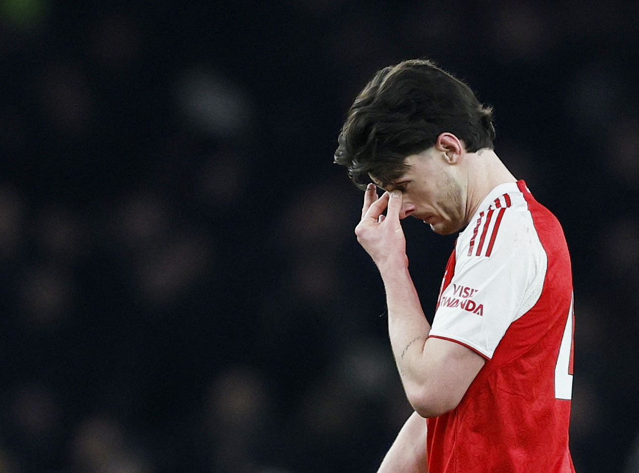 Arsenal de noi so lan at ban linh hinh anh