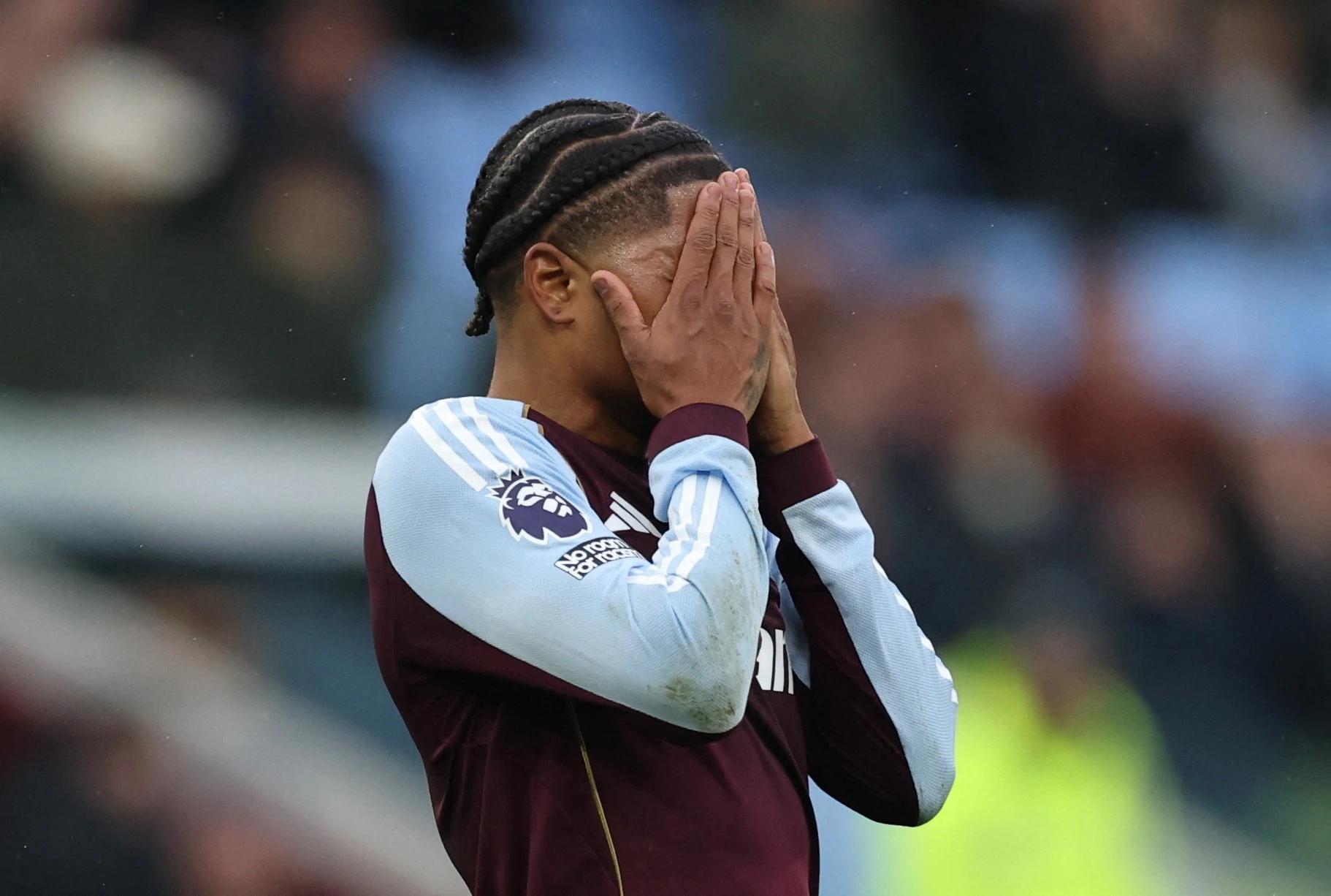 Aston Villa vo mong dua vo dich hinh anh