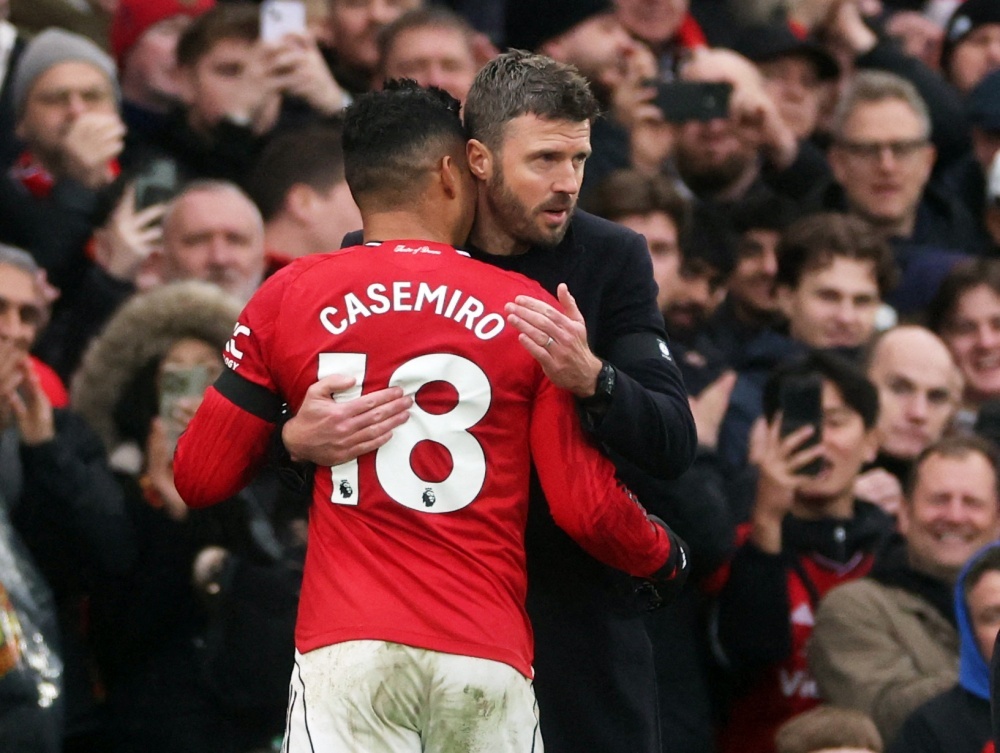 Carrick cho MU thu ma ho danh mat hinh anh