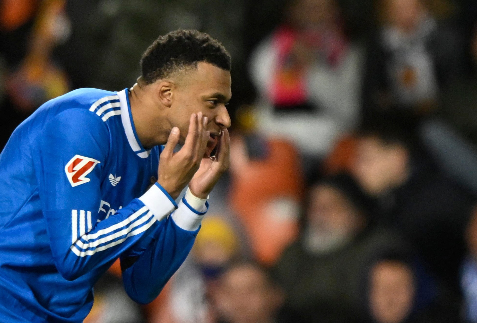 Mbappe viet lai lich su Real Madrid hinh anh