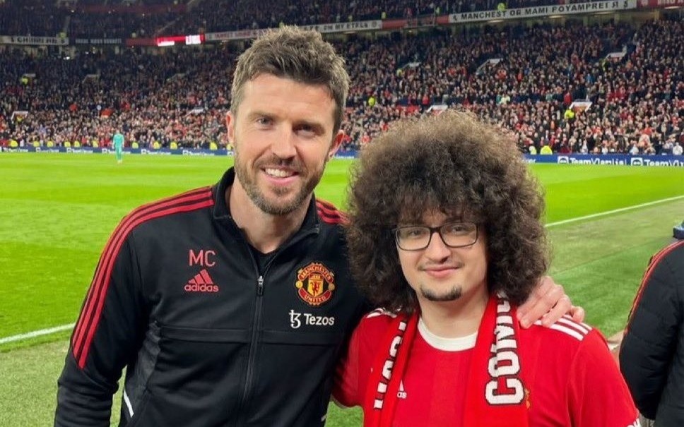 Mai toc va noi am anh cua Manchester United hinh anh