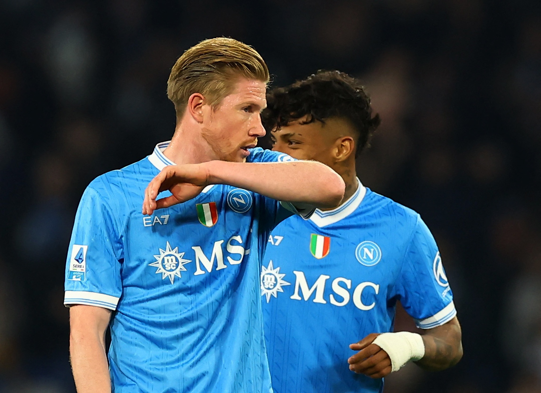 De Bruyne va Hojlund toa sang hinh anh