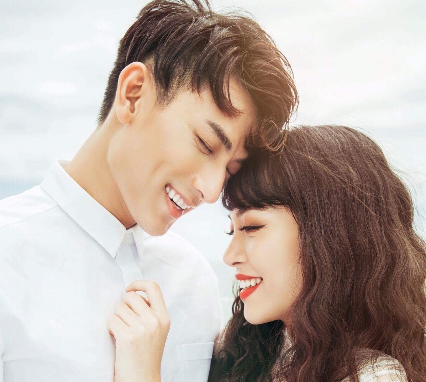 Hot girl 9X hai lan tro thanh nguoi yeu cua Isaac hinh anh