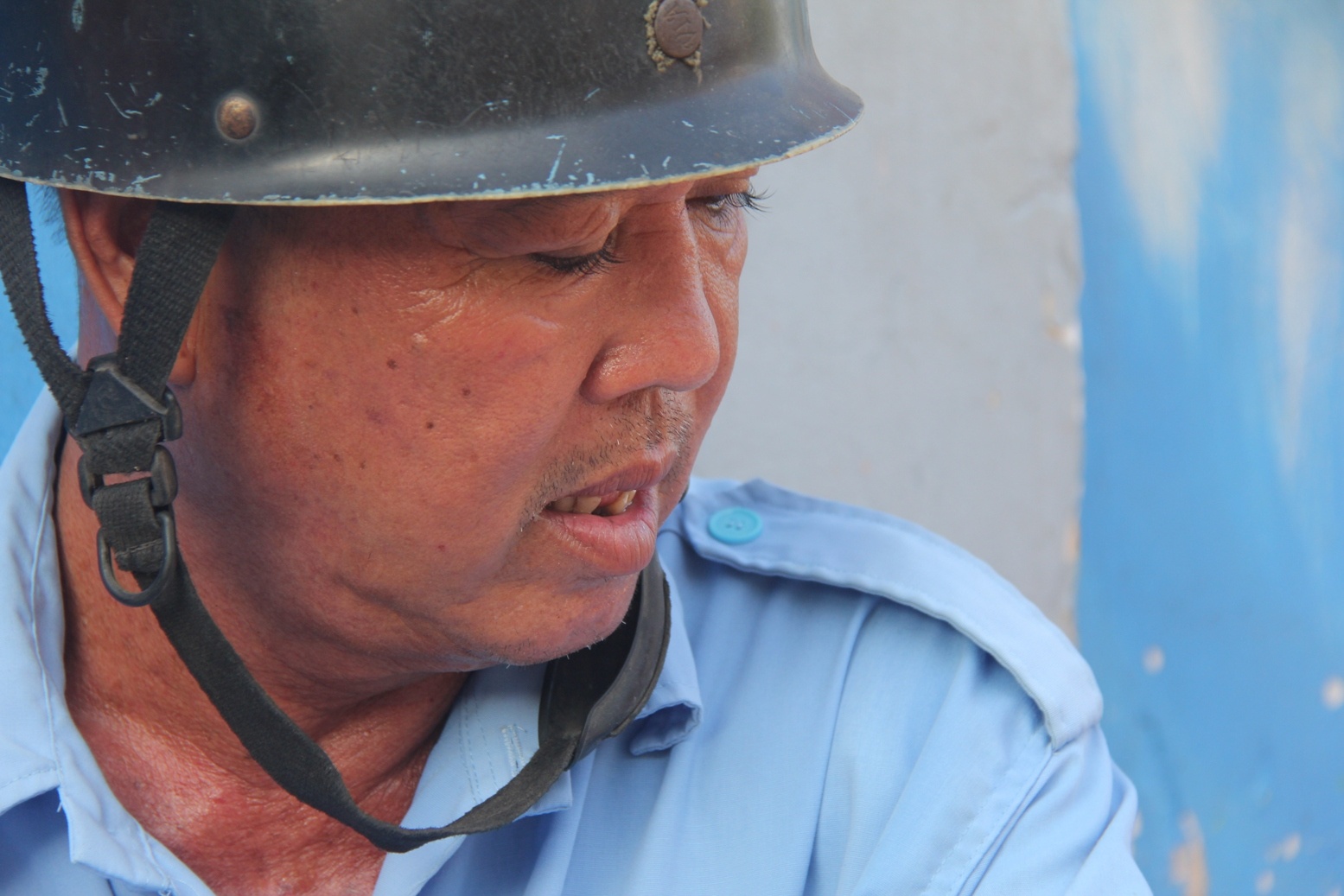 Nguoi Sai Gon giup do chu xe om tai bien hinh anh