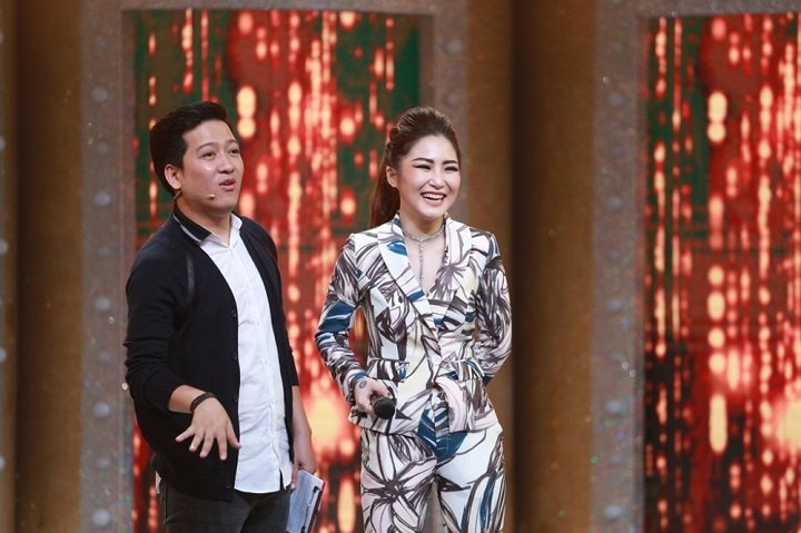 TV show tuan: Truong Giang lai treu dua Huong Tram - Bui Anh Tuan hinh anh