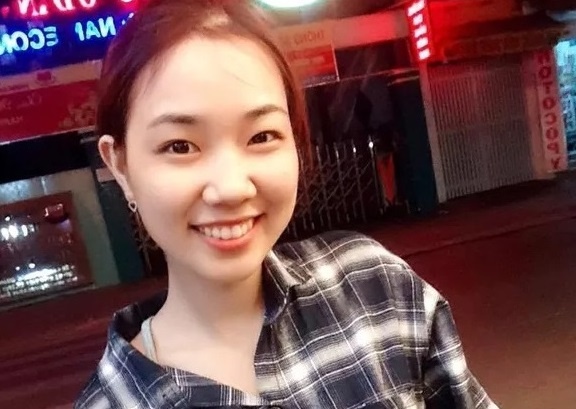 Nu sinh bi tat axit o Sai Gon: Ai tra cho em nua doi lo hen? hinh anh