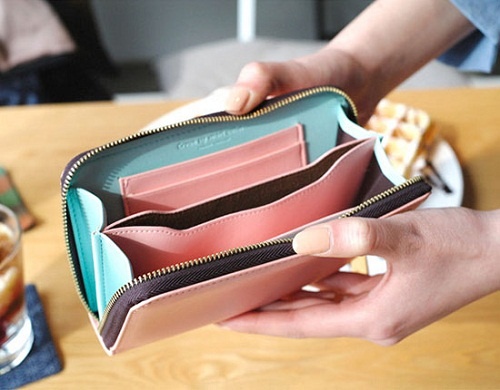 Khách để quên đồ ảnh 1 Khach de quen do anh 1