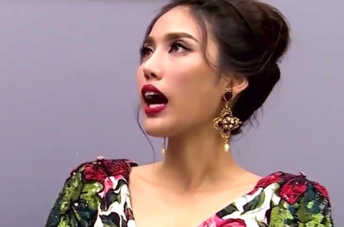 The Face tap 8: Lan Khue canh cao Hoang Thuy hinh anh