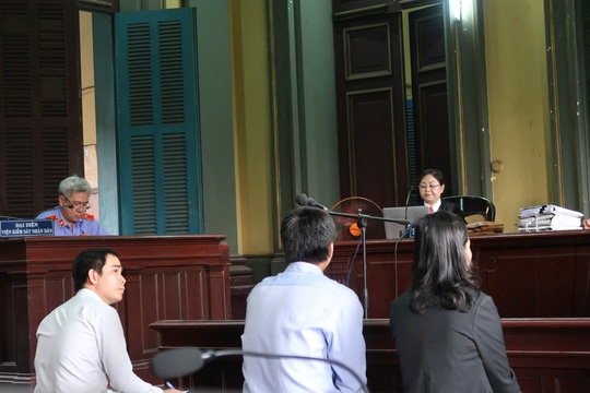 Vu kien tung giua vo chong ong chu ca phe Trung Nguyen bi dinh chi hinh anh