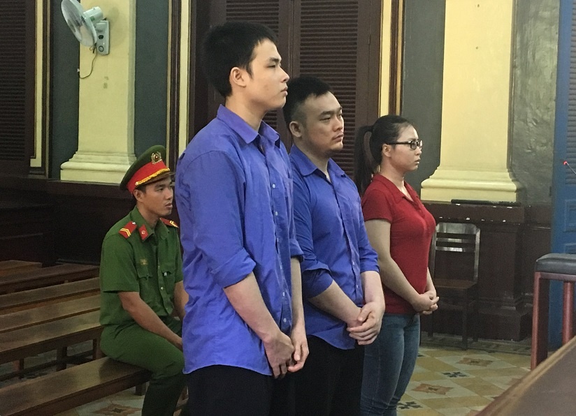 nữ sinh bị tạt axit ảnh 1 nu sinh bi tat axit anh 1