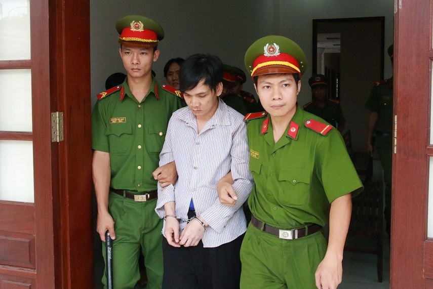 Lanh an tu vi chiec quan lot hinh anh