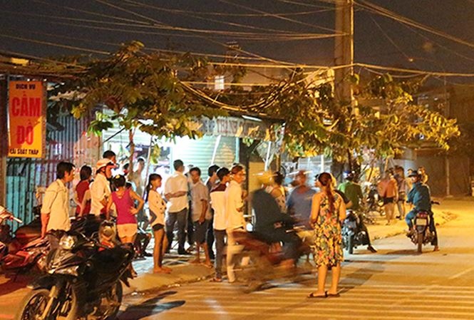Truy to 3 thanh nien dam chet nguoi bang 20 nhat dao hinh anh