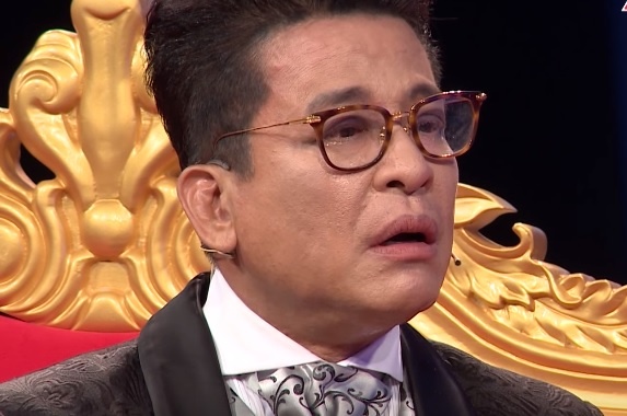 Thanh Bach doc thoai, bat khoc ke ve khoang thoi gian khung hoang hinh anh