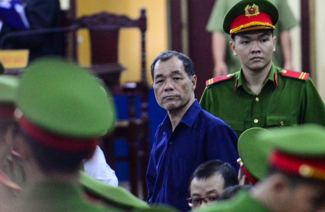 Ong Tran Bac Ha xin vang tai phien xu Pham Cong Danh vi bi ung thu gan hinh anh