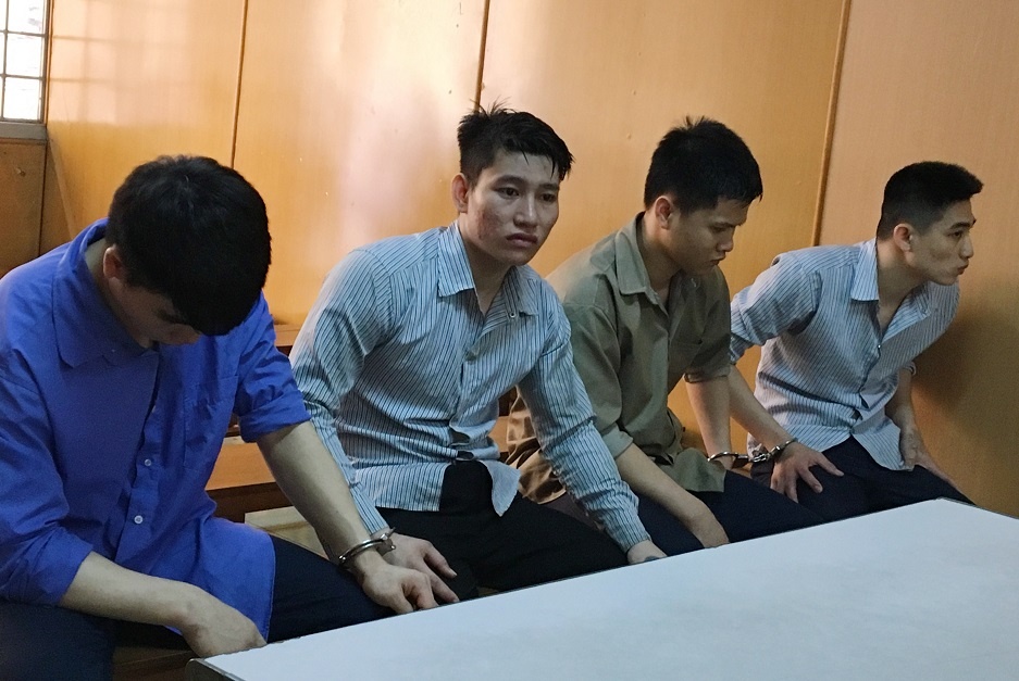 Ga 9X danh chet nguoi 'xin deu' o cong vien Sai Gon mang an 16 nam tu hinh anh