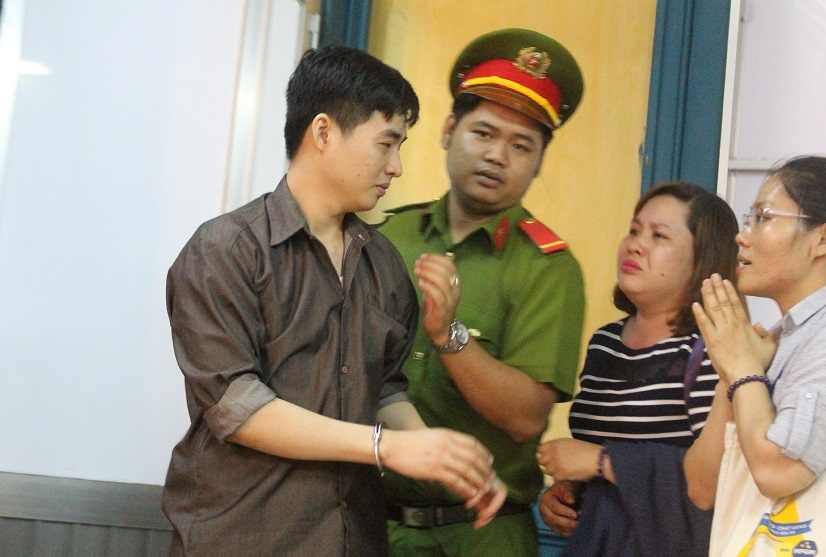 Giet nguoi dong tinh anh 1