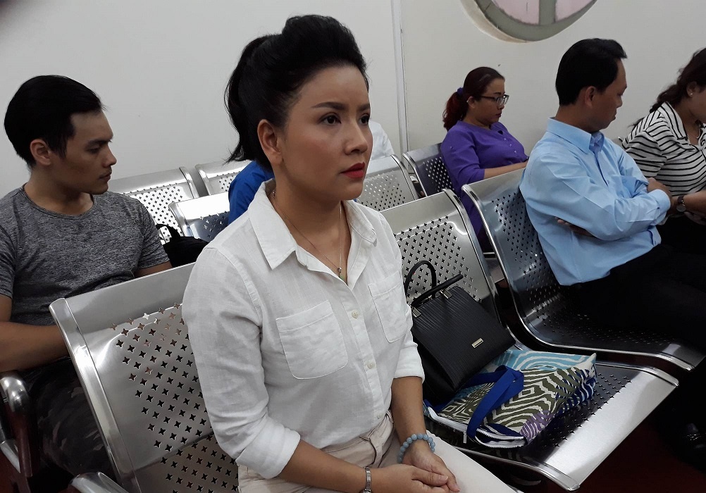 Toa bac khang cao cua Nha hat Kich, Ngoc Trinh nhan lai 233 trieu dong hinh anh