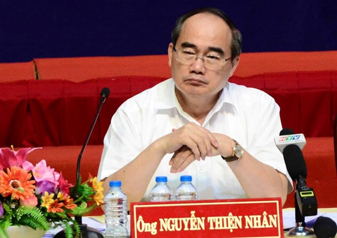 No luc xich lai gan dan sau 3 lan doi thoai voi ba con Thu Thiem hinh anh