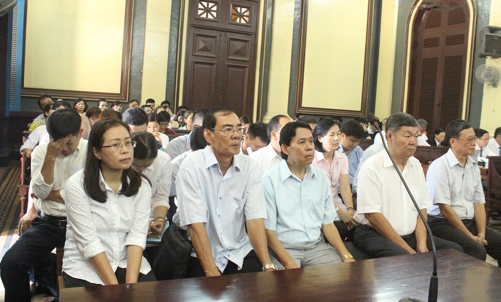Cuu Chu tich MHB va dong pham bi cao buoc gay thiet hai 457 ty dong hinh anh