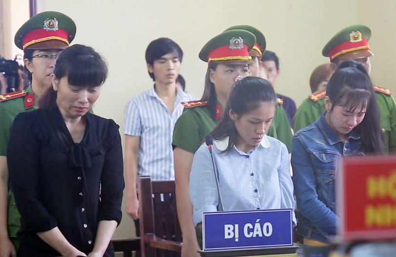 Hành hạ trẻ ảnh 1 Hanh ha tre anh 1