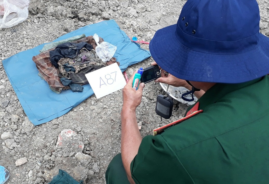 Tim thay bo hai cot liet si vo danh duoi ao hinh anh