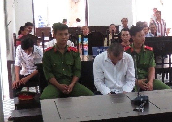 chem chet nguoi chan bo anh 1