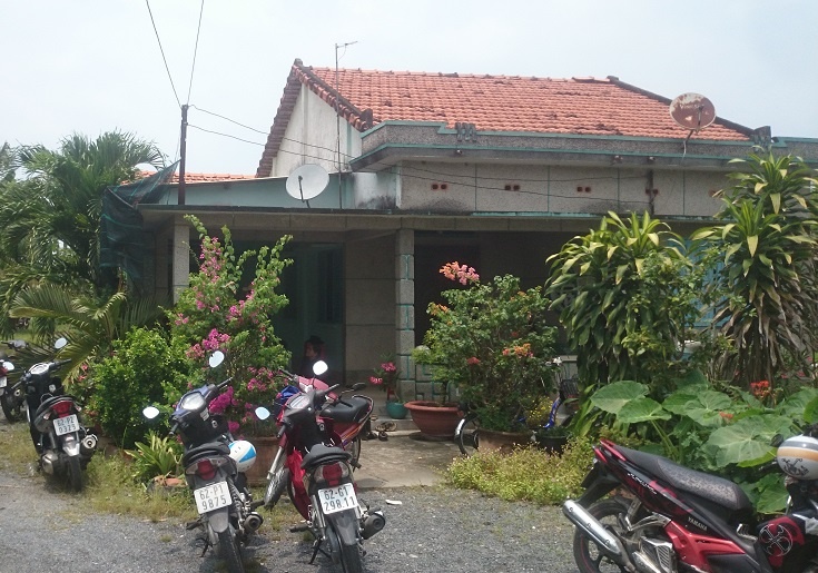 Vo chet trong phong tam, chong bat tinh ngay cua nha hinh anh