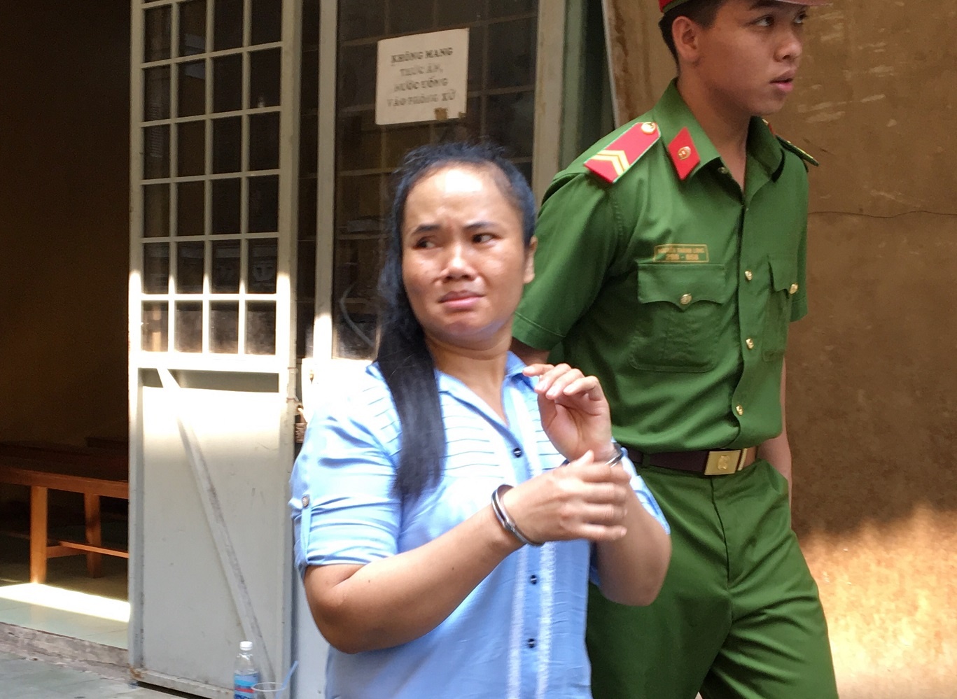 Dam chet chong ho, nguoi vo meu mao linh 10 nam tu hinh anh