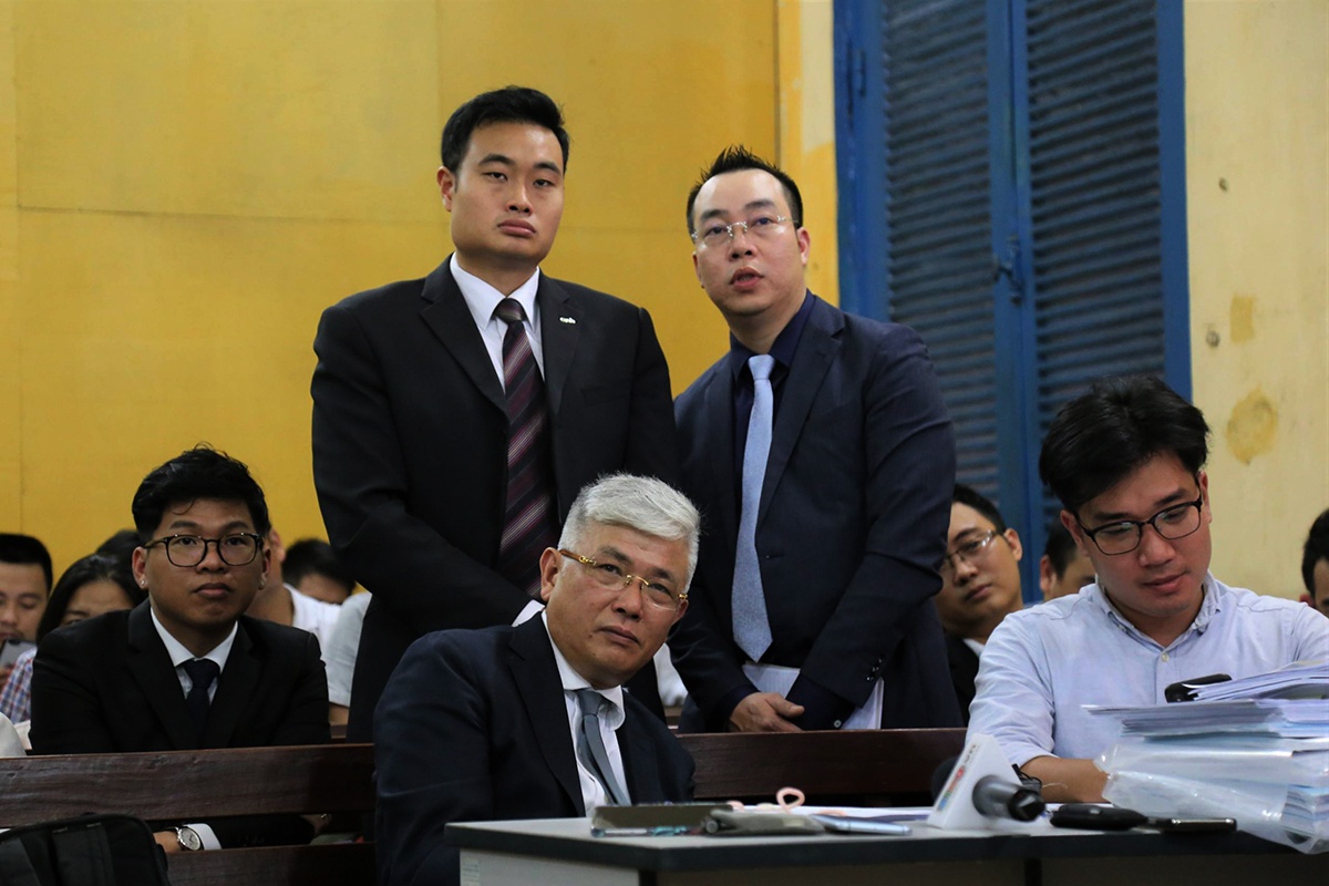 Vinsun kiện Grab ảnh 2 Vinsun kien Grab anh 2