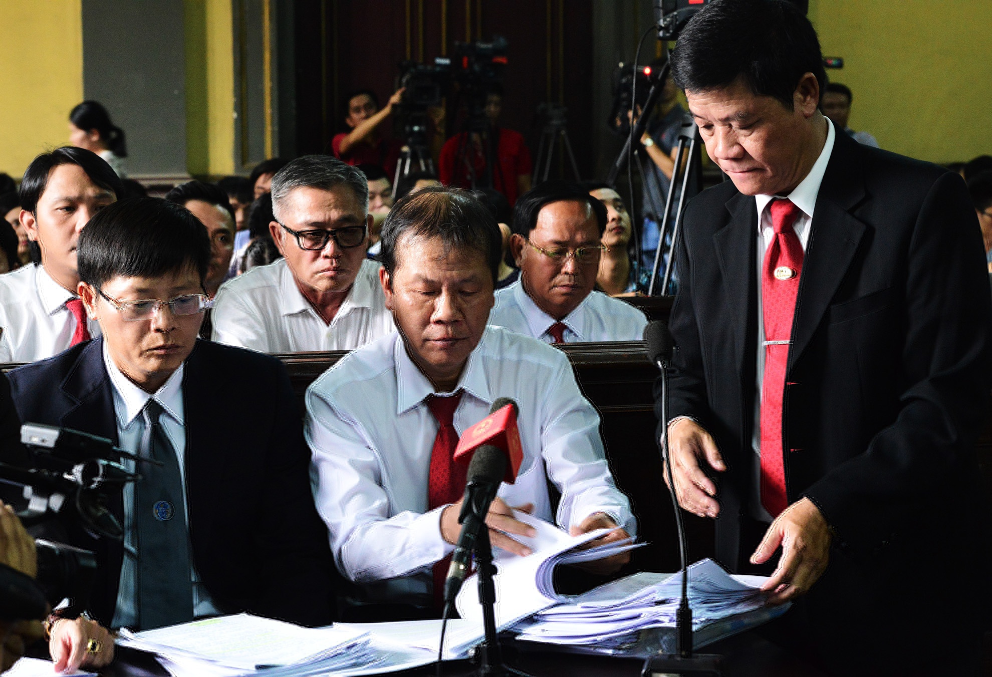 Vinsun kiện Grab ảnh 1 Vinsun kien Grab anh 1