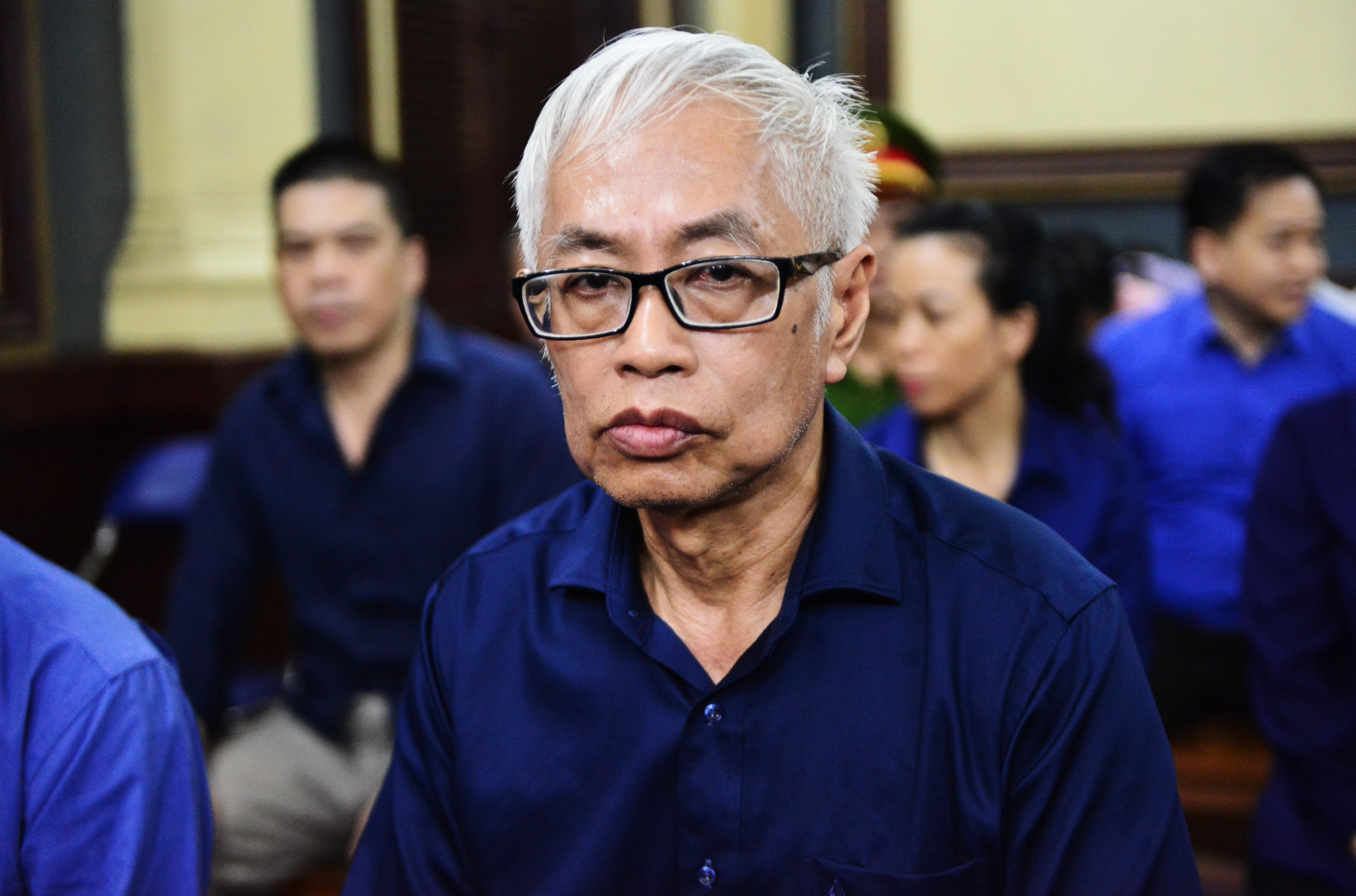 Trần Phương Bình hầu tòa ảnh 1 Tran Phuong Binh hau toa anh 1