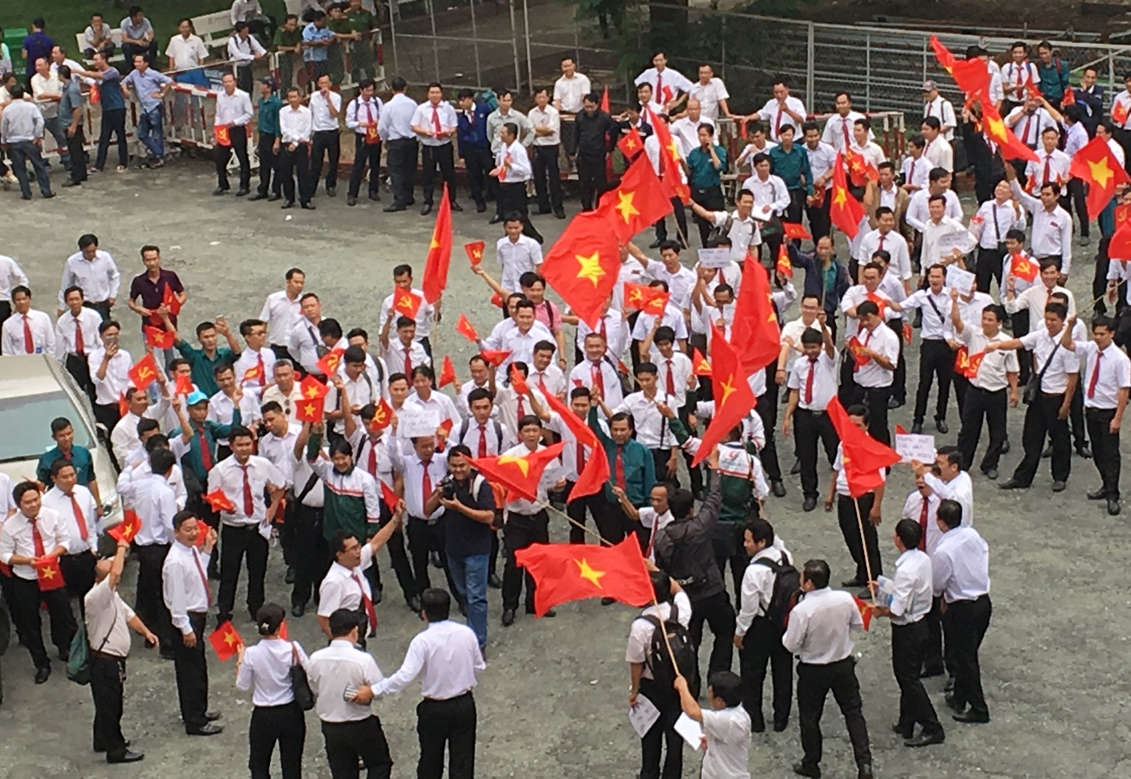 Kien nghi co quan Nha nuoc xay dung khung phap ly quan ly Grab hinh anh