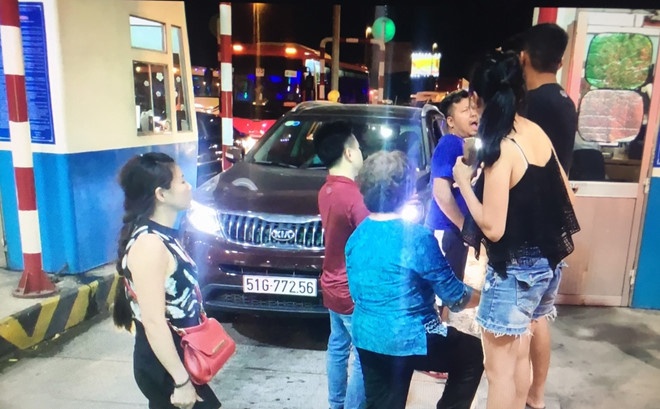 VEC cam cua xe vao cao toc anh 3