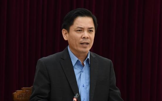 Mat bang lai xe phai thi lai: Bo GTVT mau thuan voi chinh minh hinh anh