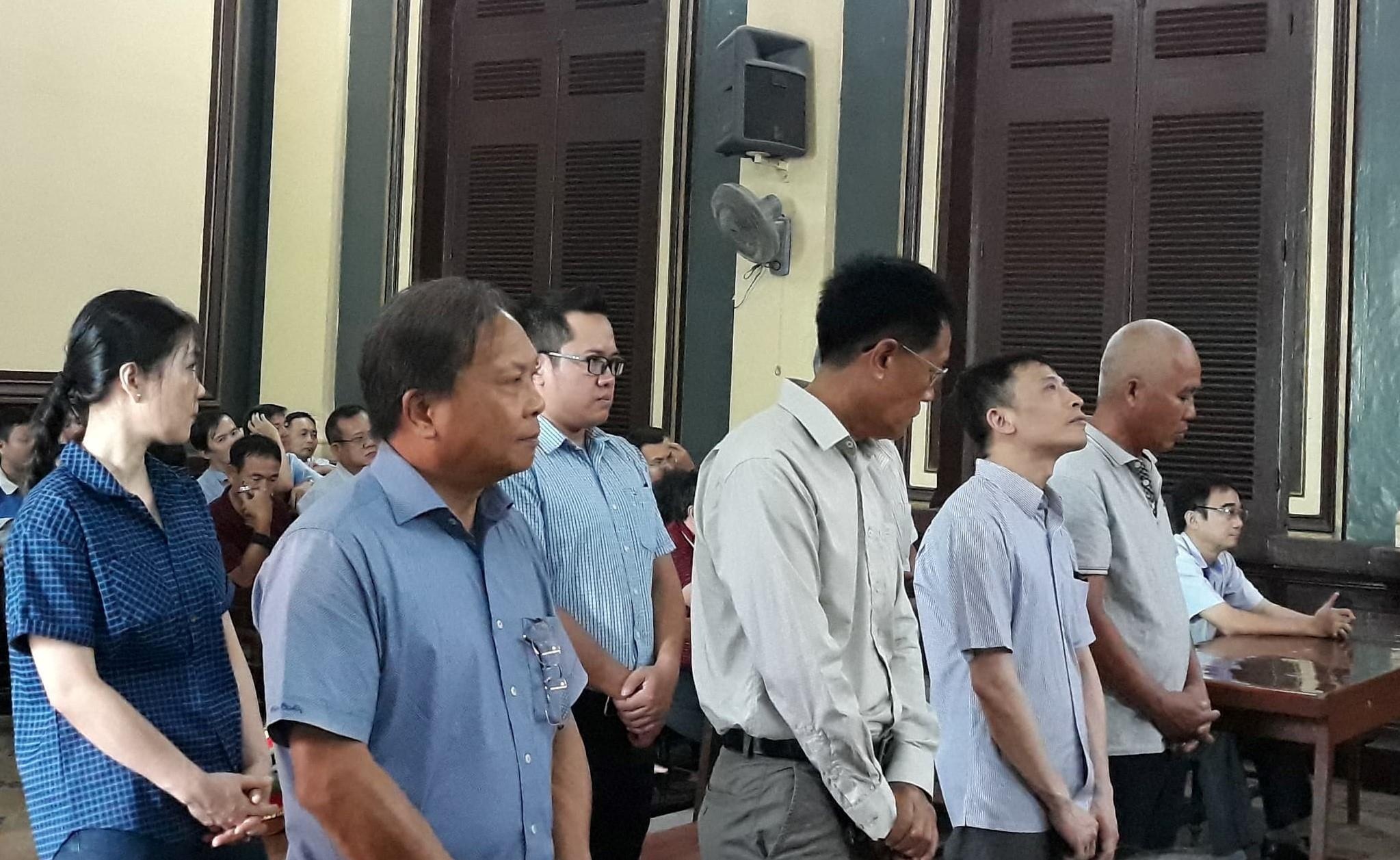 cán bộ hải quan cảng nhận hối lộ ảnh 1 can bo hai quan cang nhan hoi lo anh 1