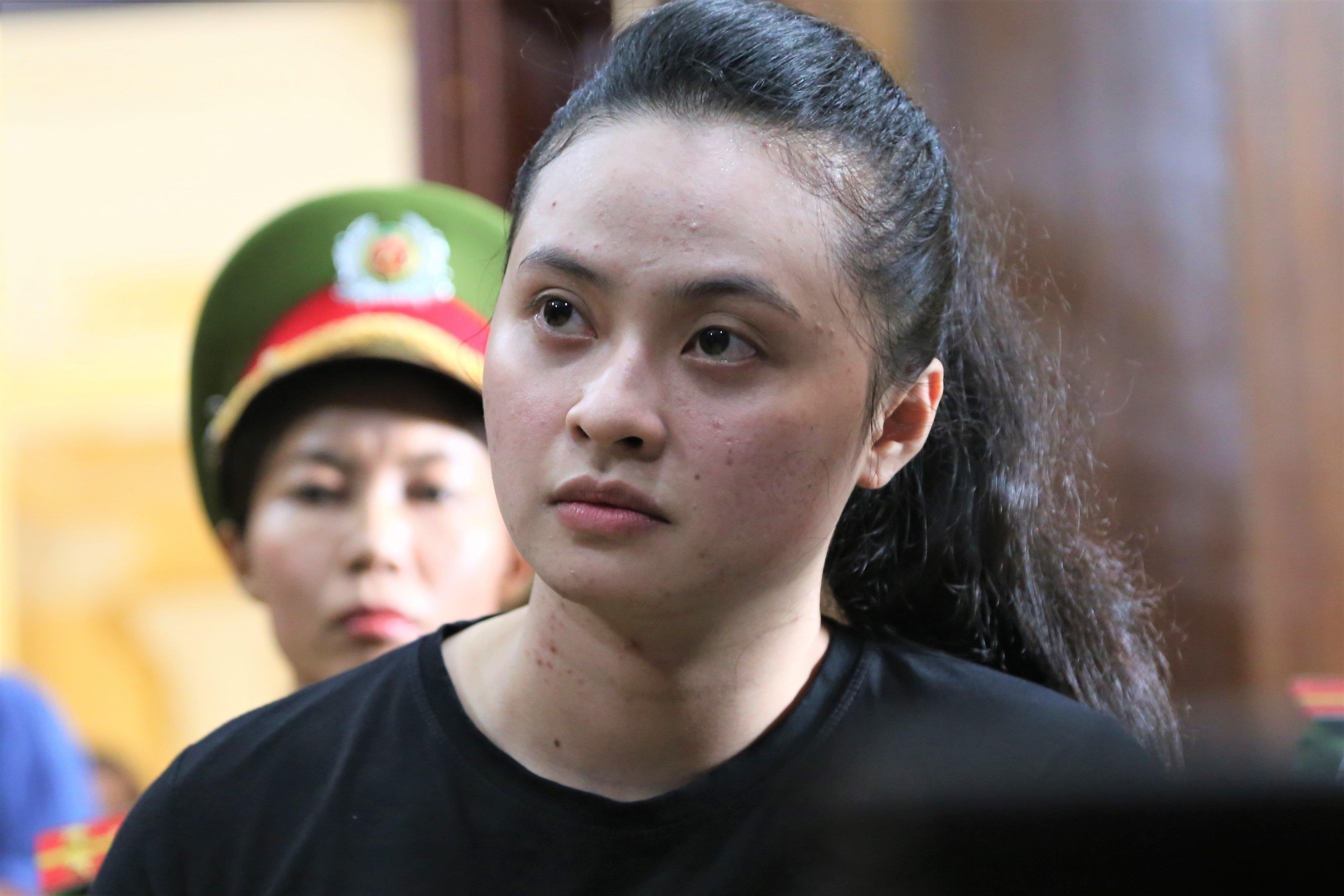 Văn Kính Dương Ngọc Miu ảnh 2 Van Kinh Duong Ngoc Miu anh 2