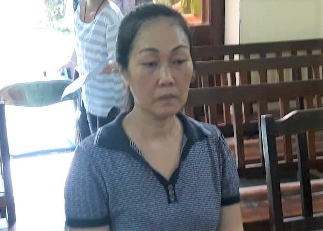 tuoi xang dot chong ho anh 1