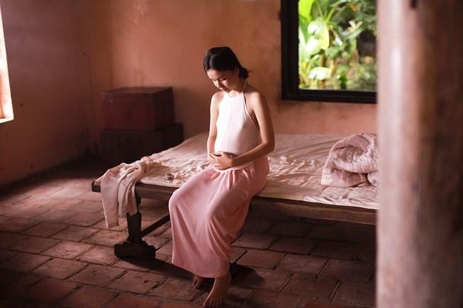 co be 13 tuoi dong canh nong anh 3