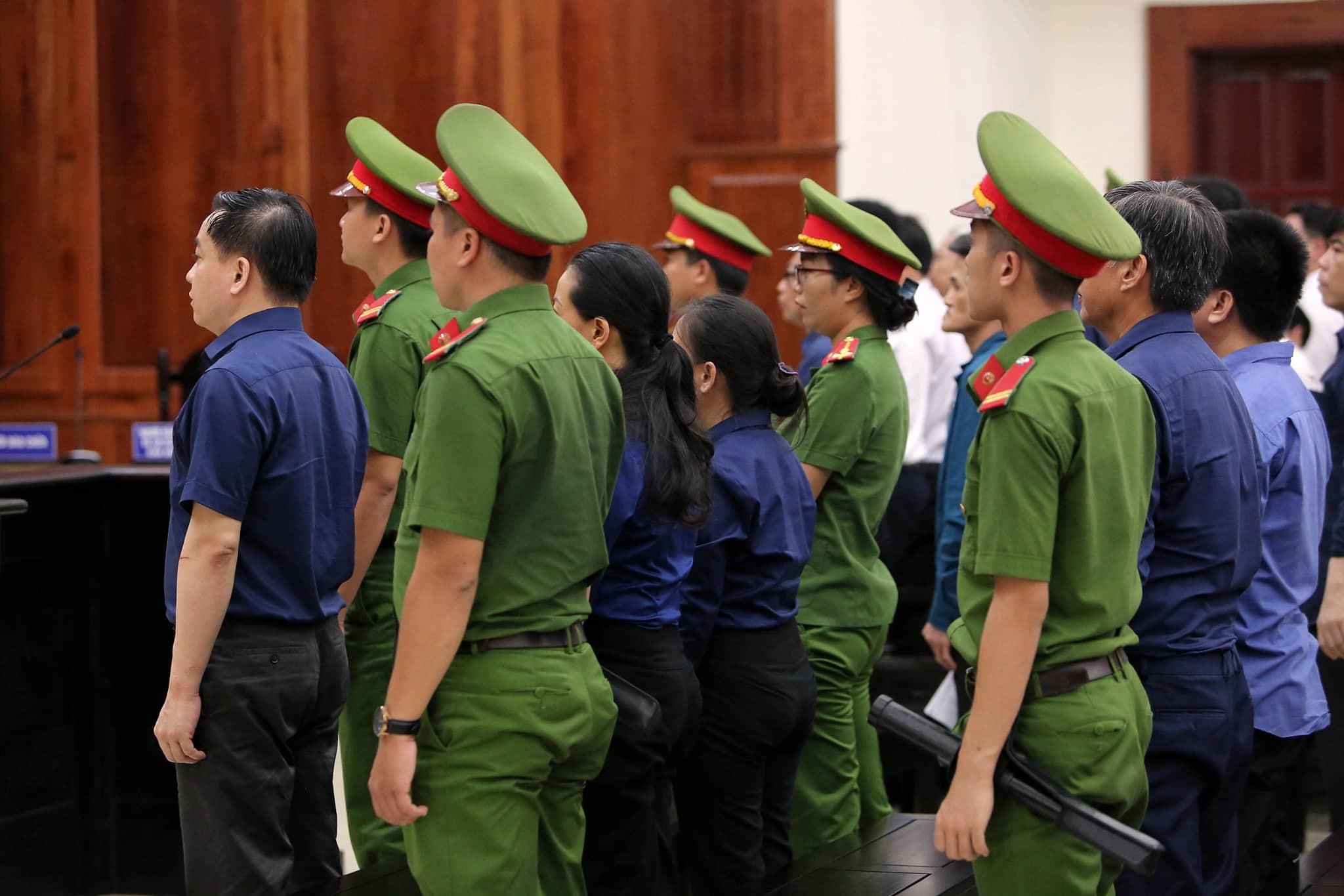 Vũ nhôm nói lời sau cùng ảnh 1 Vu nhom noi loi sau cung anh 1