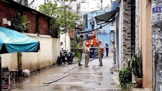 dây điện rơi chết người ở Sài Gòn ảnh 1 day dien roi chet nguoi o Sai Gon anh 1