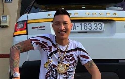 Huan 'Hoa Hong' nghien ma tuy den muc nao de bi buoc di cai? hinh anh