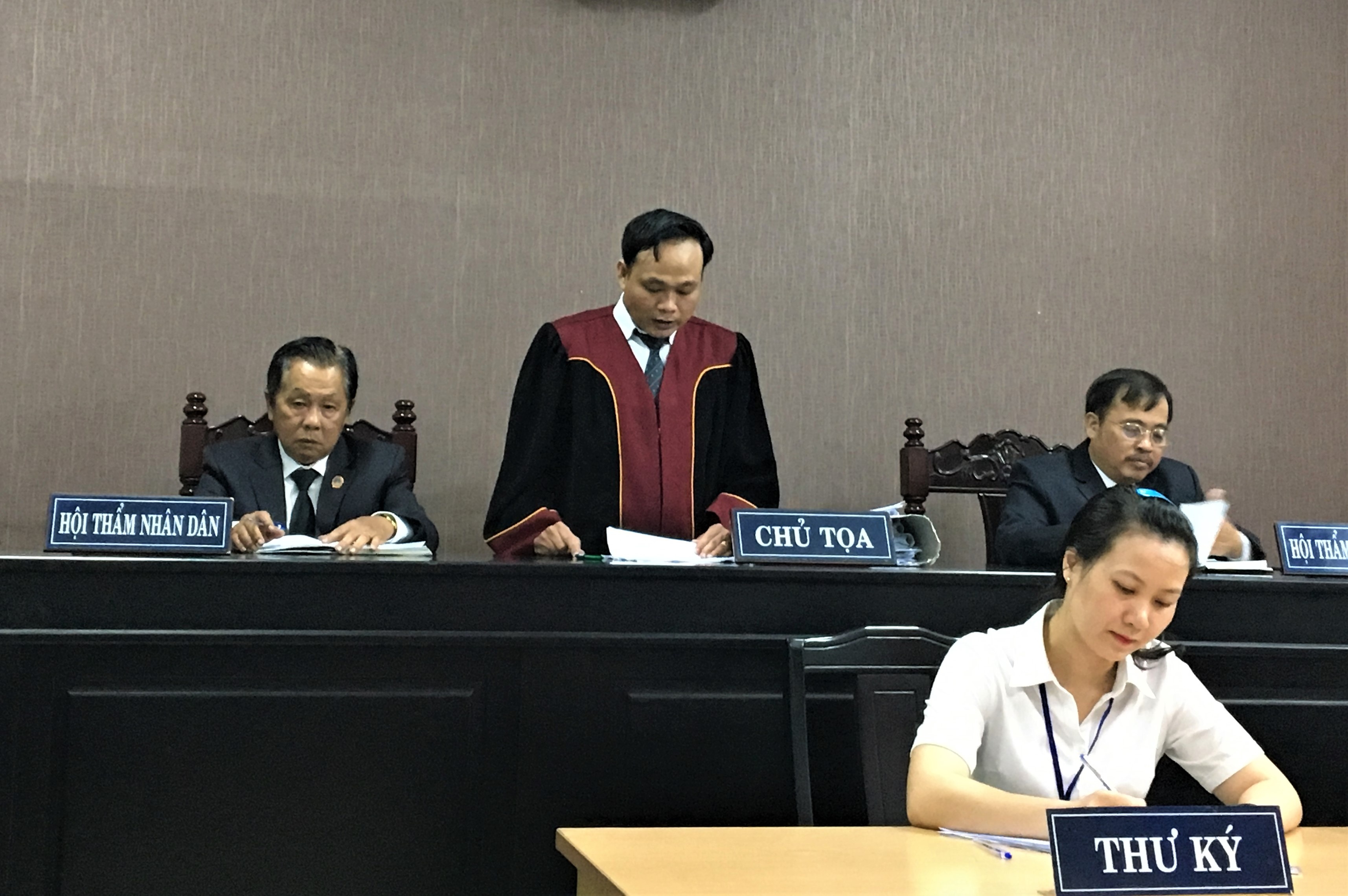 vụ kiện của Bệnh viện FV ảnh 2 vu kien cua Benh vien FV anh 2