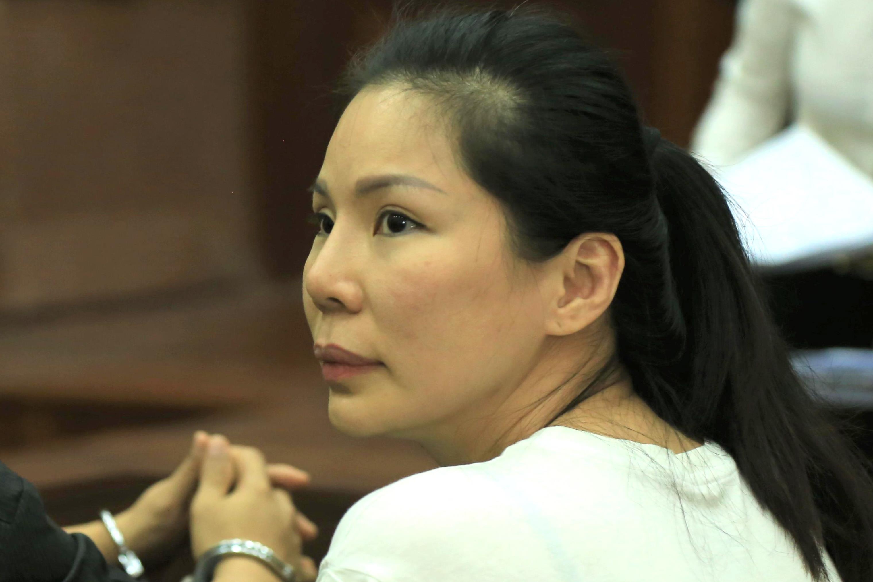 Hoan xu vu bac si Chiem Quoc Thai bi vo cu thue nguoi chem hinh anh