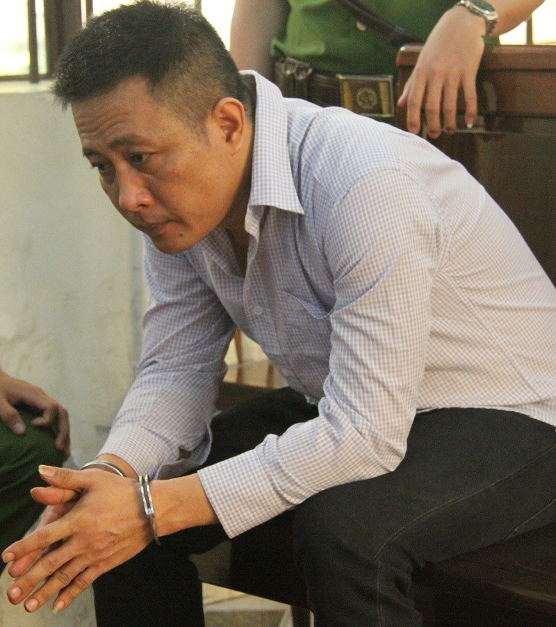cựu trung úy CSGT bắn chết người ảnh 1 cuu trung uy CSGT ban chet nguoi anh 1