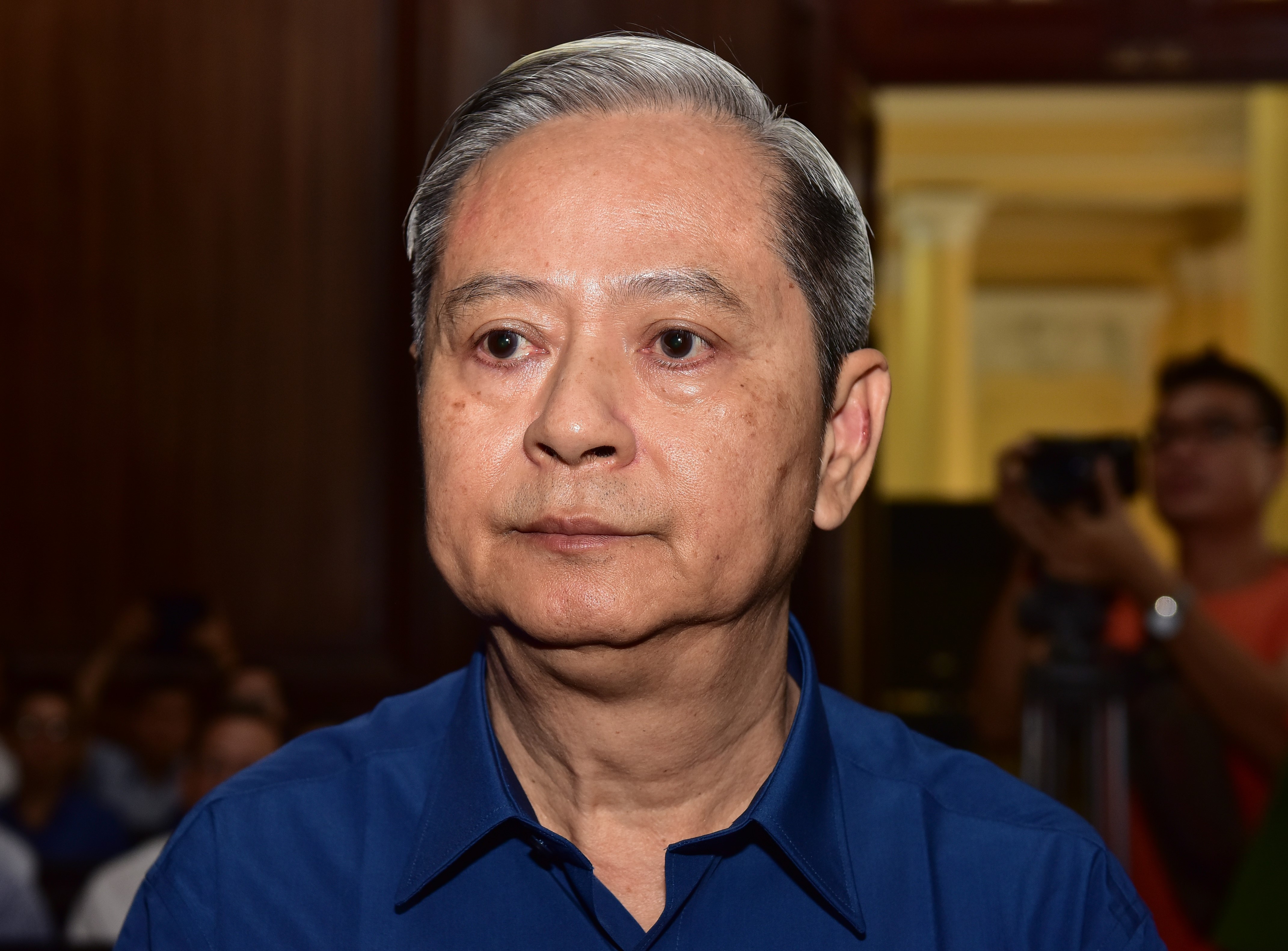 Ong Nguyen Huu Tin: 'Toi sai roi' hinh anh