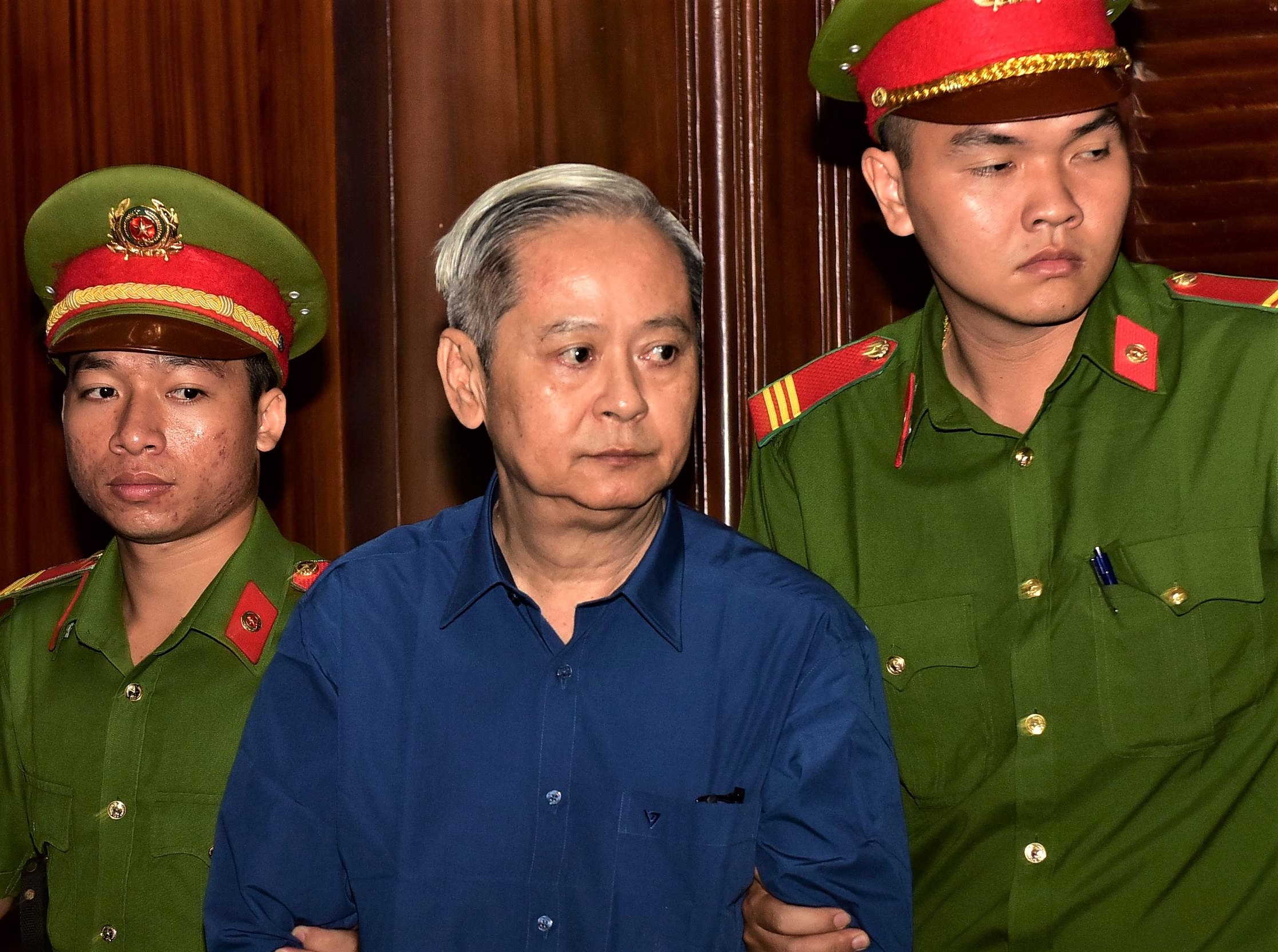 Ong Nguyen Huu Tin nop 1,5 ty khac phuc hau qua hinh anh