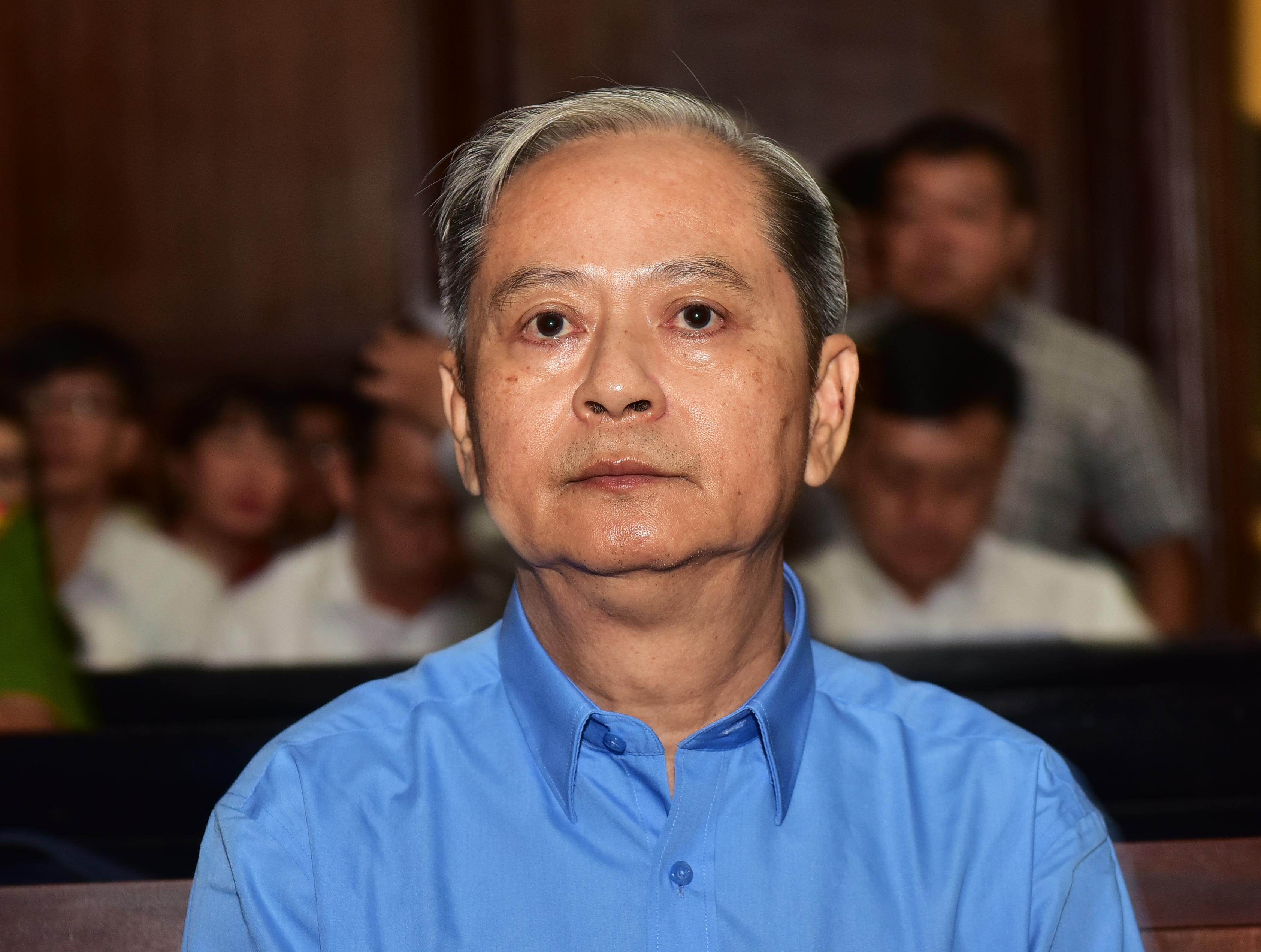 Nguyen Huu Tin sai pham khu dat vang anh 1